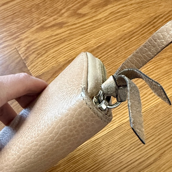 Gucci Tan Leather Wallet - Picture 5 of 11